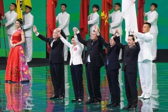 2025新澳门与香港精准免费提供,词语释义、解释与落实